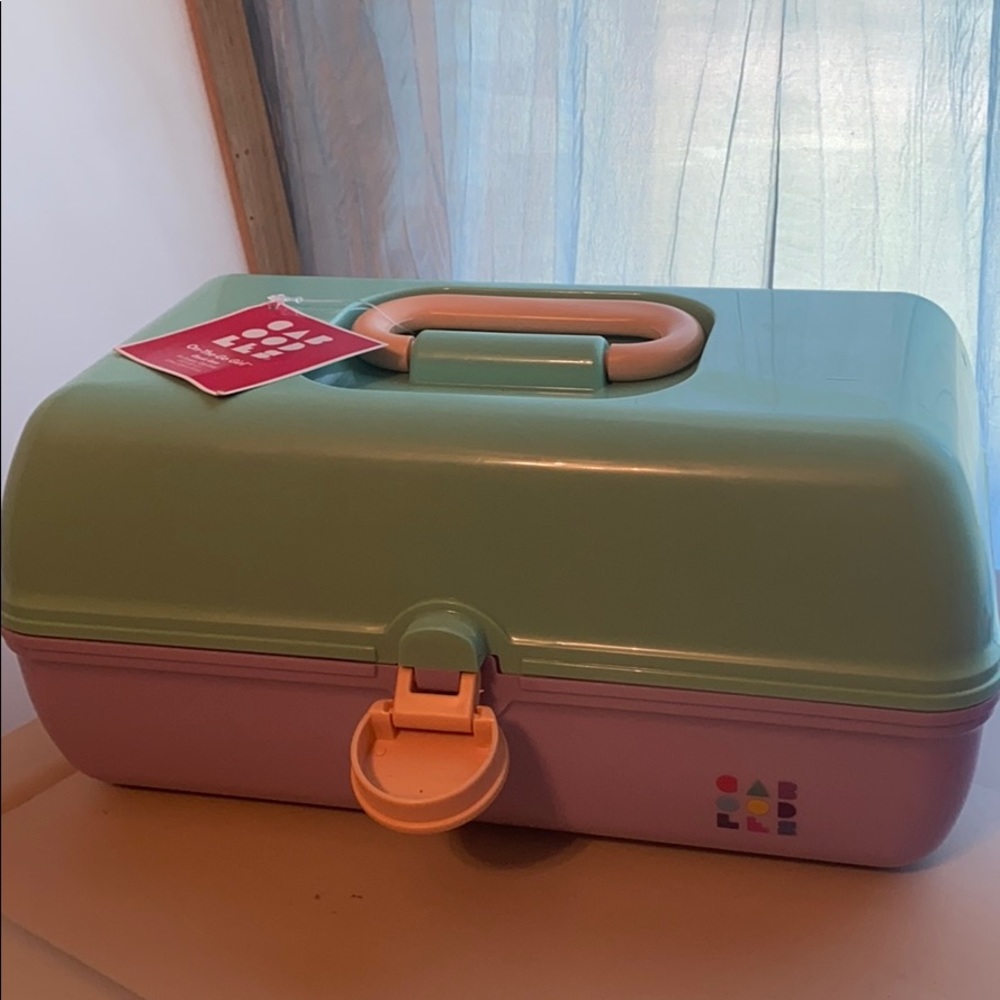 Caboodles case